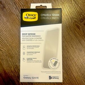 NEW OtterBox Glass Screen Protector - Samsung Galaxy S24 FE